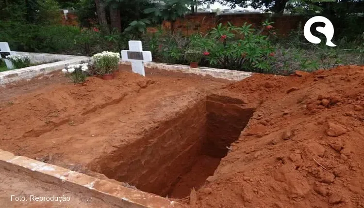 Jovem finge de morto dentro de cova para não morrer em tentativa de homicídio, em Crateús