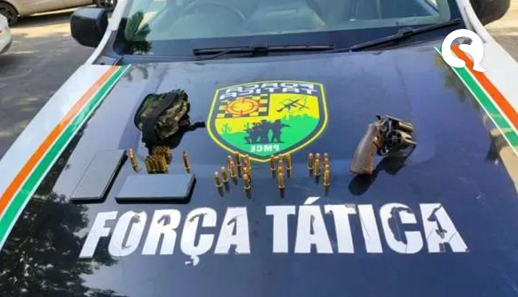 Polícia Militar prende em flagrante trio na posse de uma arma de fogo e munições em Sobral