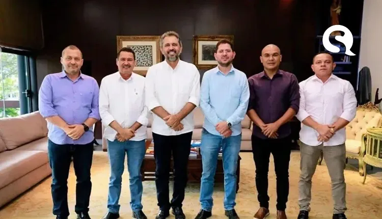 Prefeito de Meruoca e autoridades locais se reúnem com Governador Elmano para discutir futuro do munícipio