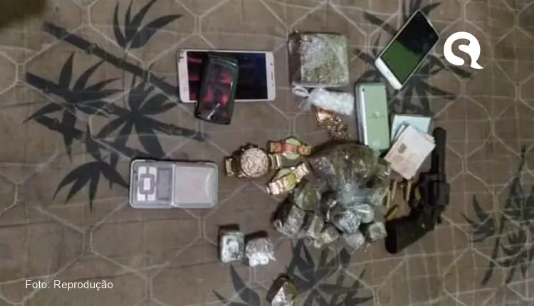Dupla é presa na cidade de Tururu-CE após exibir drogas e armas em live nas redes sociais