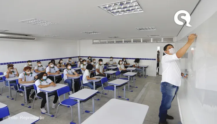 Governo convoca 648 professores aprovados em concurso para rede pública do Ceará