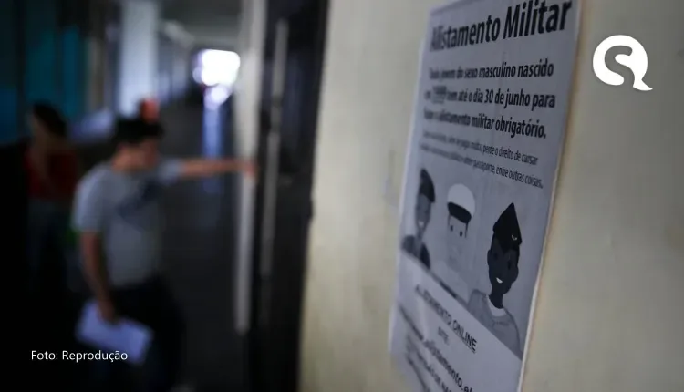 Homens trans devem realizar alistamento militar após retificação de documentos; saiba como fazer