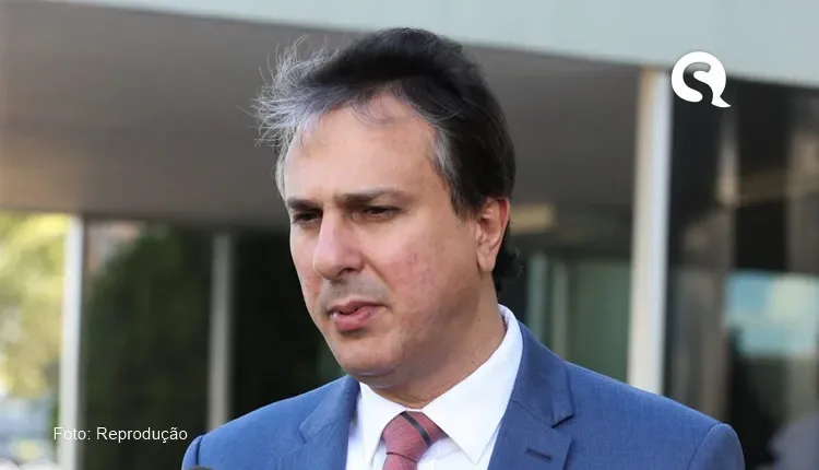 Camilo Santana anuncia cronograma para pagamento do projeto Pé de Meia