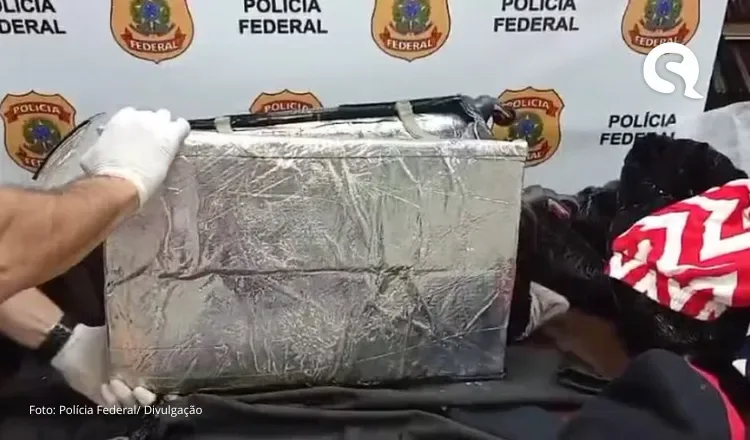Paraense é presa no aeroporto de Fortaleza com 7,5 kg de cocaína em fundo falso de mala;
