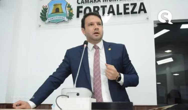 Léo Couto confirma que será candidato à presidência da Câmara com apoio de Evandro Leitão