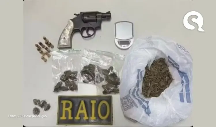 Homem tenta alugar casa sem saber que dono é policial, e é preso após anunciar venda de drogas em app de mensagens