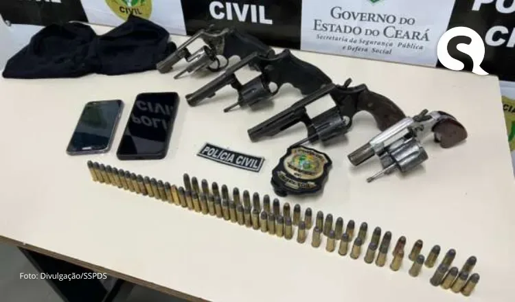 Polícia prende homem e apreende quatro armas durante operação em Sobral