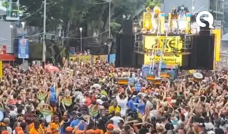 Claudia Leitte é vaiada por multidão na abertura do Carnaval de Salvador