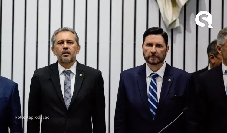 Assembleia aprova reajuste salarial de 5,83% para servidores públicos estaduais do Ceará