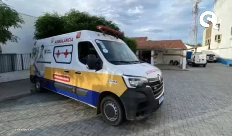 Homem chama ambulância em Santa Quitéria e diz que só queria carona até um bar; falso paciente é investigado