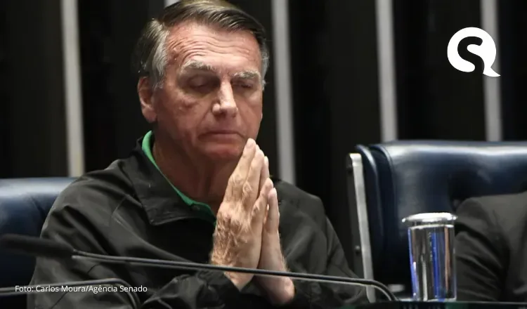 PF faz buscas na casa de Jair Bolsonaro, que terá que usar tornozeleira eletrônica
