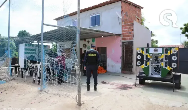 Justiça adia primeiro julgamento por Chacina da Sapiranga, que deixou cinco morto em Fortaleza.