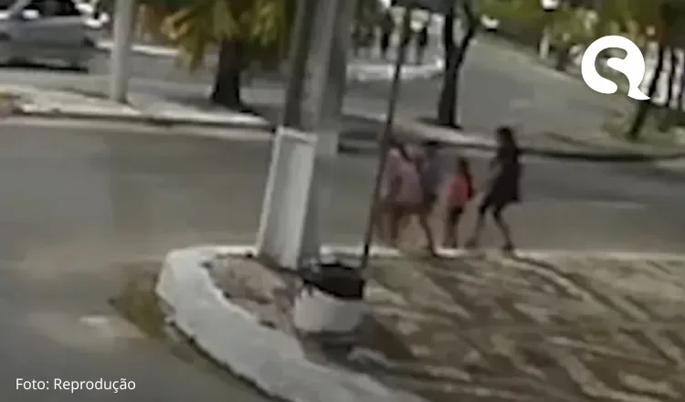 Recém-nascido apresenta lesão na mão após receber medicação na veia em hospital do Ceará