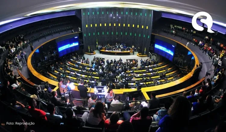 Deputados avaliam que Senado expôs Câmara ao enterrar PEC da Blindagem e redobram cuidado com tramitação da anistia