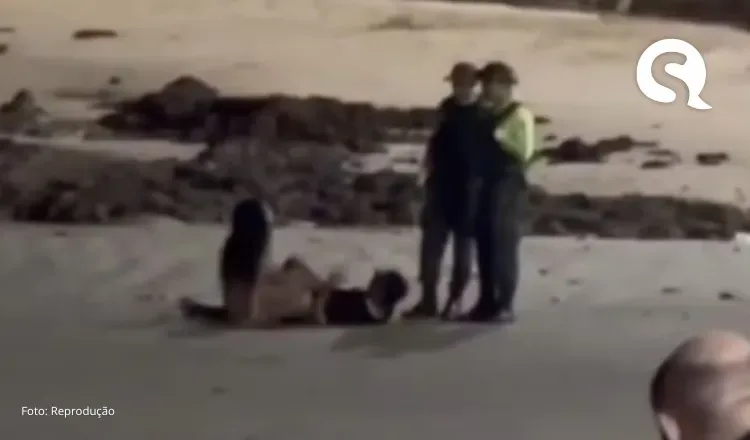 Casal faz sexo na areia da Beira Mar de Fortaleza, e policiais interrompem o ato