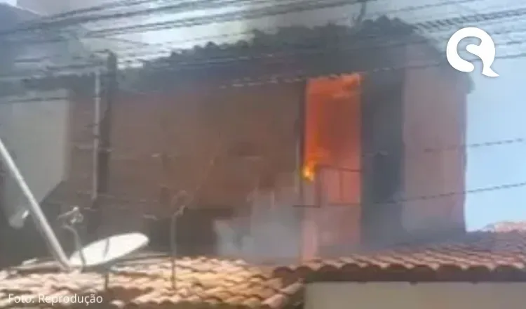 Pai e criança de 4 anos são salvos por vizinhos durante incêndio em casa na Aldeota, em Fortaleza