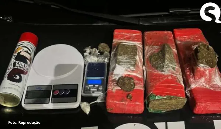 PMCE captura trio e apreende cerca de 3 kg de maconha
