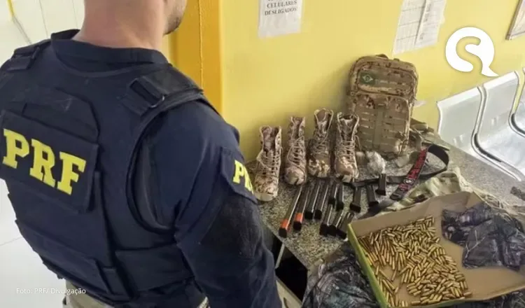 Dois são presos transportando arma e munição para o Comando Vermelho do Rio ao Ceará