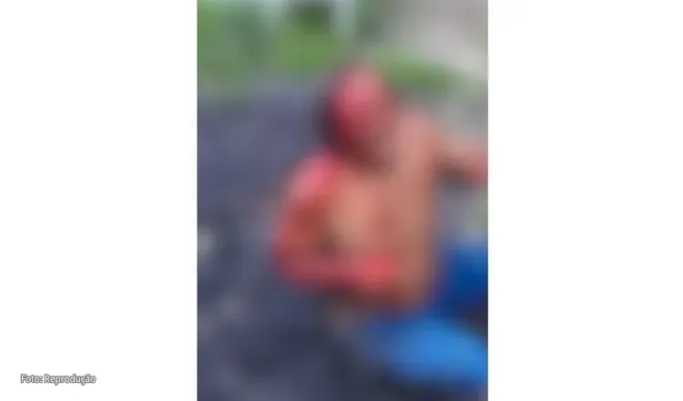 Homem é morto a pauladas após estupro contra filhas de 13 e 19 anos