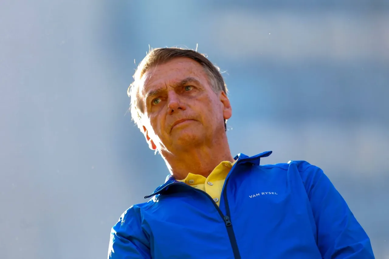 Bolsonaro mantém ‘boa evolução’ clínica, mas segue sem previsão de alta da UTI
