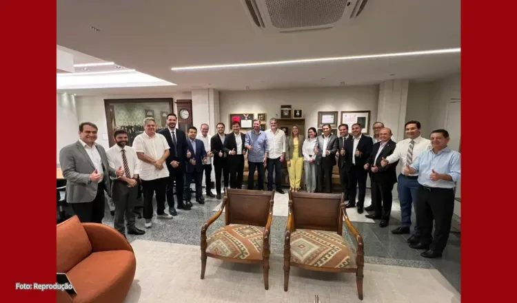PT e PSB vão formar “blocão” visando eleger até 30 deputados estaduais