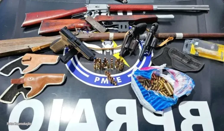 Idoso de 88 anos é preso com arsenal de seis armas de fogo em Orós, no Ceará