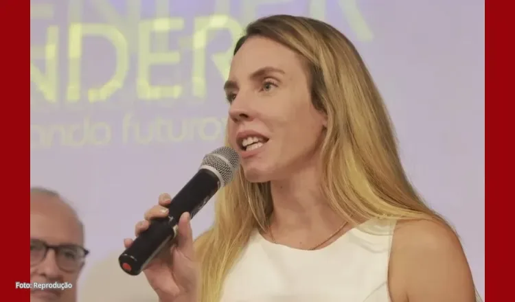 Jade Romero confirma pré-candidatura a deputada estadual do Ceará