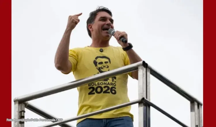 Flávio Bolsonaro anuncia participação em ato político no Ceará