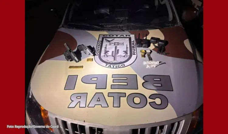 PMCE apreende duas armas de fogo e droga durante ação no interior do Ceará