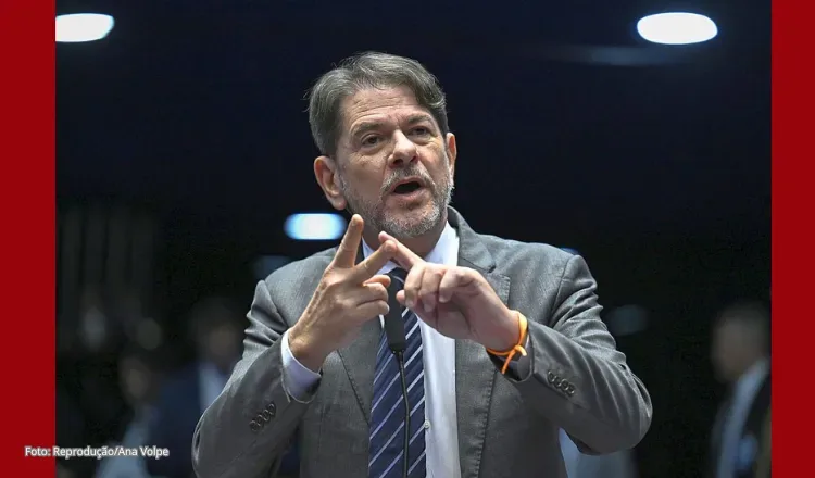 O próprio Júnior Mano me pediu para ser candidato, diz Cid após fechar decisão pela reeleição