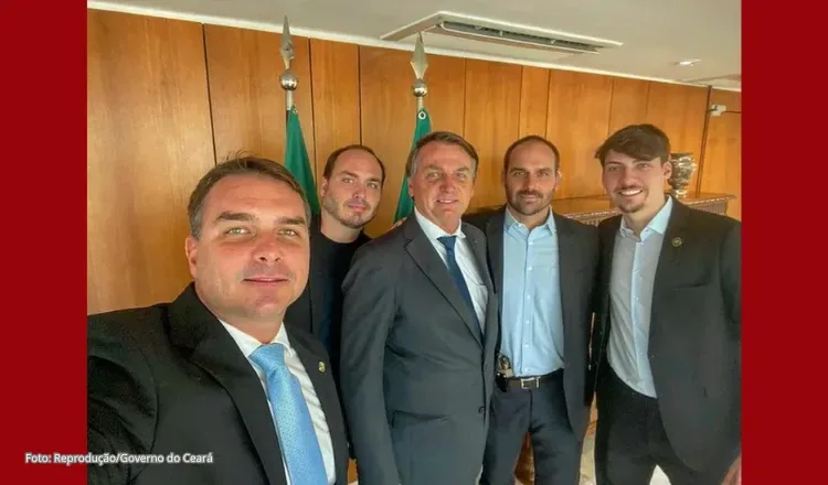 Bolsonaro pede ao STF autorização para receber filhos no Dia dos Pais