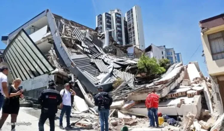 Colômbia aceitou socorristas, após terremotos, apenas de países governados pela direita