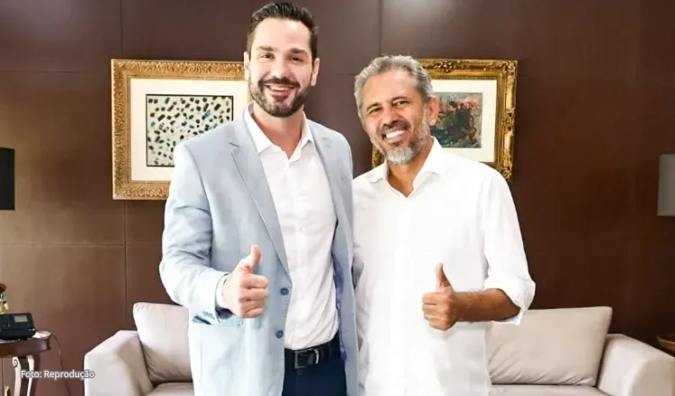 Elmano minimiza adesivo de Ciro em Guilherme Bismarck, que reafirma apoio ao petista